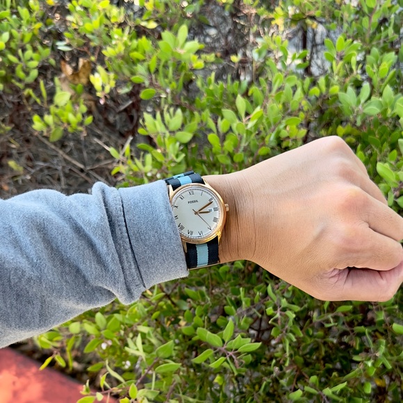 FOSSIL Rose Gold-Tone Steel Watch Blue Two-Tone Nylon Band FS4802 - Picture 4 of 4